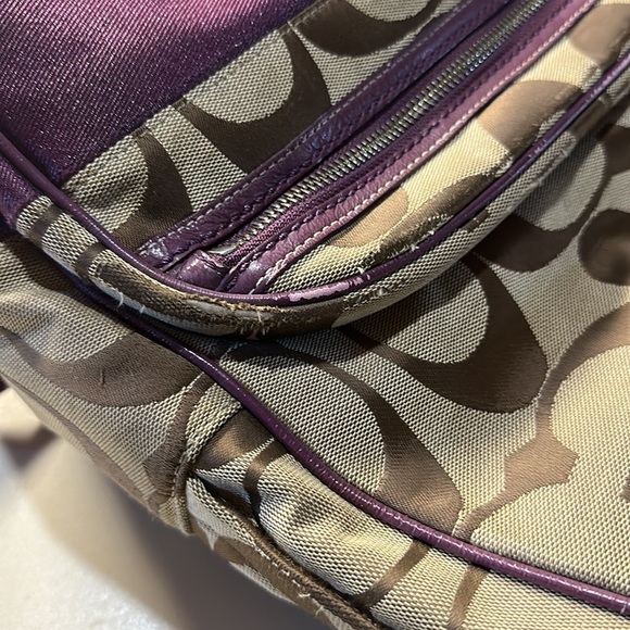 Authentic Coach backpack - Picture 11 of 16